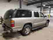 2003 Chevrolet Suburban LT z VIN 1GNFK16Z53J282237, wystawiony jako Copart lot #56275545 z przebiegiem 129 384 mil mil oraz Szkoda całkowita • Salvage title. Historia ofert i sprzedaży dostępna na DreamBid. Obrazek 3.