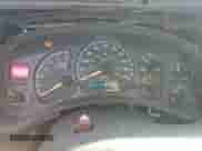 2001 Chevrolet Silverado 1500HD LS с VIN 1GCGK13U01F193374, выставлен на аукционе Copart как лот 89311775 с пробегом 212 135 миль миль и Списание • Salvage title. История ставок и продаж доступна на DreamBid. Изображение 9.