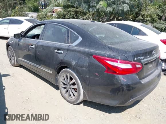 2016 Nissan Altima S with VIN 1N4AL3APXGC143240, listed as a IAAI auction lot 43123091 with 140,313 mi miles and . Bid and sale history available at DreamBid. Image 3.