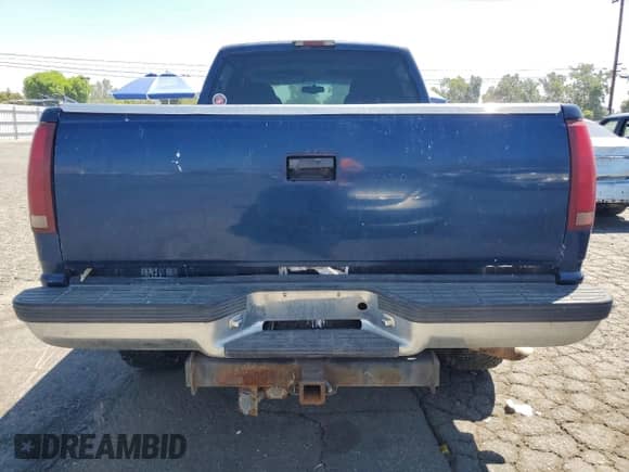 2000 Chevrolet Silverado 2500 с VIN 1GCGC23R8YF414759, выставлен на аукционе Copart как лот 66645665 с пробегом 200 745 миль миль и Списание • Salvage title. История ставок и продаж доступна на DreamBid. Изображение 6.
