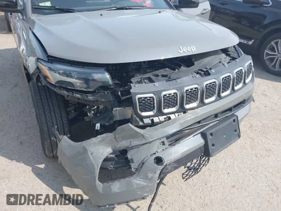 2023 Jeep Compass Latitude Lux с VIN 3C4NJDFN8PT531229, выставлен на аукционе IAAI как лот 42383427 с пробегом 6 979 миль миль и . История ставок и продаж доступна на DreamBid. Изображение 6.