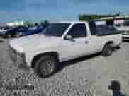 1995 Nissan Frontier XE z VIN 1N6HD16S4SC472321, wystawiony jako Copart lot #65793255 z przebiegiem 175 120 mil mil oraz Czysty tytuł • Clean title. Historia ofert i sprzedaży dostępna na DreamBid. Obrazek 1.