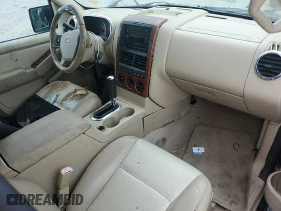 2006 Ford Explorer Eddie Bauer с VIN 1FMEU74E86ZA24460, выставлен на аукционе Copart как лот 80564985 с пробегом 181 356 миль миль и Списание • Salvage title. История ставок и продаж доступна на DreamBid. Изображение 8.