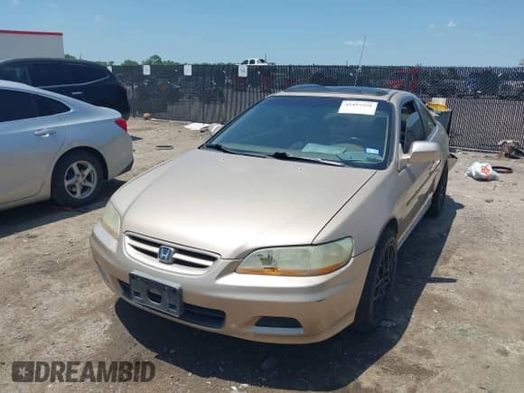 2002 Honda Accord EX z VIN 1HGCG22542A003883, wystawiony jako IAAI lot #42497556 z przebiegiem 195 118 mil mil oraz . Historia ofert i sprzedaży dostępna na DreamBid. Obrazek 17.