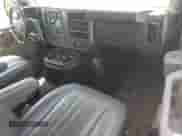 2022 Chevrolet Express Cargo с VIN 1GCWGAF73N1238880, выставлен на аукционе Copart как лот 80589515 с пробегом 59 989 миль миль и Списание • Salvage title. История ставок и продаж доступна на DreamBid. Изображение 8.
