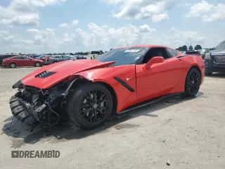 2017 Chevrolet Corvette 1LT z VIN 1G1YA2D70H5117751, wystawiony jako Copart lot #67811765 z przebiegiem 32 516 mil mil oraz Szkoda całkowita • Salvage title. Historia ofert i sprzedaży dostępna na DreamBid. Obrazek 1.