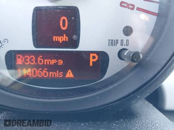 2013 MINI Hardtop with VIN WMWSU3C50DT682661, listed as a IAAI auction lot 42294482 with 114,066 mi miles and . Bid and sale history available at DreamBid. Image 7.