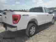 2021 Ford F-150 XL z VIN 1FTMF1E55MKD69344, wystawiony jako Copart lot #63662055 z przebiegiem 43 042 mil mil oraz Szkoda całkowita • Salvage title. Historia ofert i sprzedaży dostępna na DreamBid. Obrazek 3.