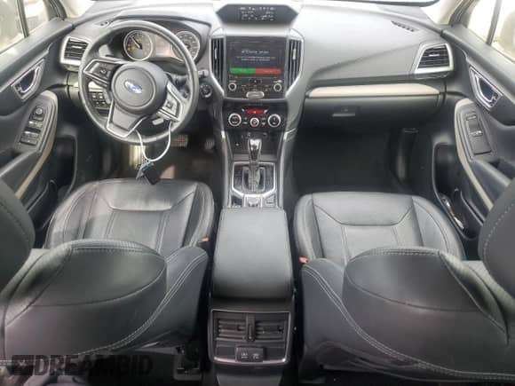 2022 Subaru Forester Limited z VIN JF2SKAPC8NH477486, wystawiony jako Copart lot #62115695 z przebiegiem 65 330 mil mil oraz Szkoda całkowita • Salvage title. Historia ofert i sprzedaży dostępna na DreamBid. Obrazek 8.