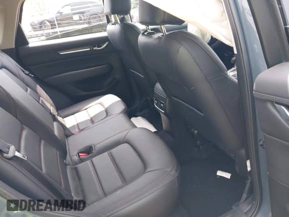 2024 Mazda CX-5 S Preferred z VIN JM3KFBCL5R0487533, wystawiony jako IAAI lot #42493484 z przebiegiem 6 791 mil mil oraz . Historia ofert i sprzedaży dostępna na DreamBid. Obrazek 8.