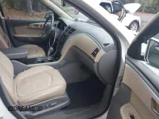 2012 Chevrolet Traverse 2LT с VIN 1GNKRJEDXCJ143415, выставлен на аукционе IAAI как лот 43440308 с пробегом 139 990 миль миль и . История ставок и продаж доступна на DreamBid. Изображение 5.