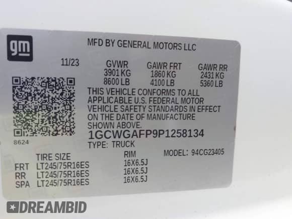 2023 Chevrolet Express Cargo with VIN 1GCWGAFP9P1258134, listed as a IAAI auction lot 42645732 with 5,693 mi miles and . Bid and sale history available at DreamBid. Image 9.