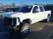 2013 Chevrolet Silverado 2500HD LTZ z VIN 1GC1KYE84DF241929, wystawiony jako IAAI lot #41336283 z przebiegiem 275 382 mil mil oraz . Historia ofert i sprzedaży dostępna na DreamBid. Obrazek 2.