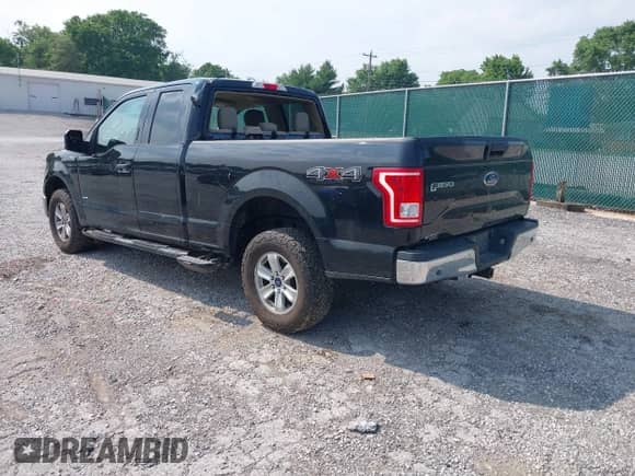 2017 Ford F-150 XL с VIN 1FTFX1EG1HKD47001, выставлен на аукционе IAAI как лот 42362486 с пробегом 154 666 миль миль и . История ставок и продаж доступна на DreamBid. Изображение 3.