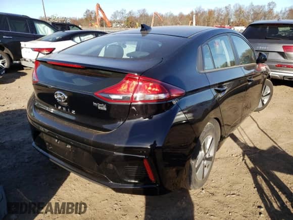 2019 Hyundai Ioniq Blue z VIN KMHC65LC7KU163900, wystawiony jako Copart lot #66836092 z przebiegiem 111 327 mil mil oraz . Historia ofert i sprzedaży dostępna na DreamBid. Obrazek 4.