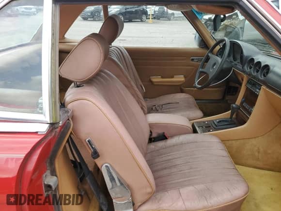 1983 Mercedes-Benz 380 SL with VIN WDBBA45A7DB021001, listed as a Copart auction lot 61952875 with 154,260 mi miles and Clean title. Bid and sale history available at DreamBid. Image 10.