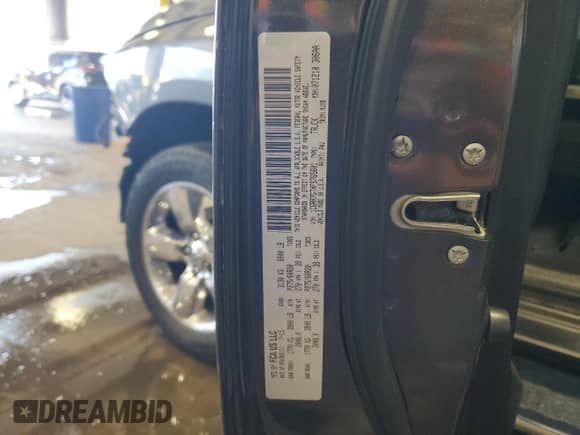 2015 Ram 1500 Big Horn с VIN 1C6RR7GTXFS765601, выставлен на аукционе Copart как лот 85177845 с пробегом 114 523 миль миль и Списание • Salvage title. История ставок и продаж доступна на DreamBid. Изображение 12.