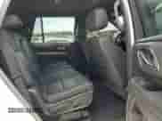 2021 Chevrolet Tahoe RST z VIN 1GNSCRKD9MR395972, wystawiony jako Copart lot #55987375 z przebiegiem 107 689 mil mil oraz Szkoda całkowita • Salvage title. Historia ofert i sprzedaży dostępna na DreamBid. Obrazek 11.