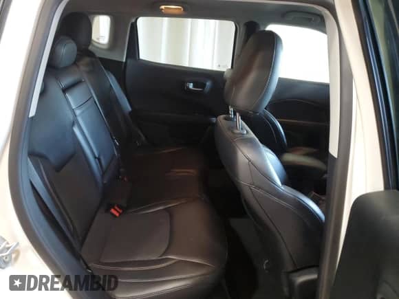 2017 Jeep Compass Latitude с VIN 3C4NJDBBXHT664491, выставлен на аукционе Copart как лот 87101795 с пробегом 100 900 миль миль и Списание • Salvage title. История ставок и продаж доступна на DreamBid. Изображение 11.