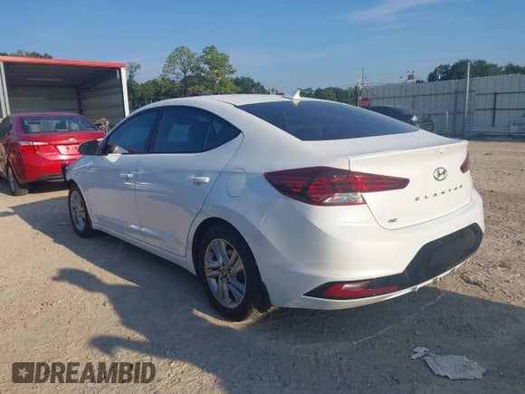 2019 Hyundai Elantra SEL z VIN 5NPD84LF9KH485620, wystawiony jako IAAI lot #43026723 z przebiegiem 102 233 mil mil oraz . Historia ofert i sprzedaży dostępna na DreamBid. Obrazek 3.