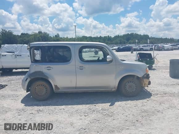 2009 Nissan Cube SL с VIN JN8AZ28R29T127311, выставлен на аукционе IAAI как лот 42993956 с пробегом 236 745 миль миль и . История ставок и продаж доступна на DreamBid. Изображение 14.