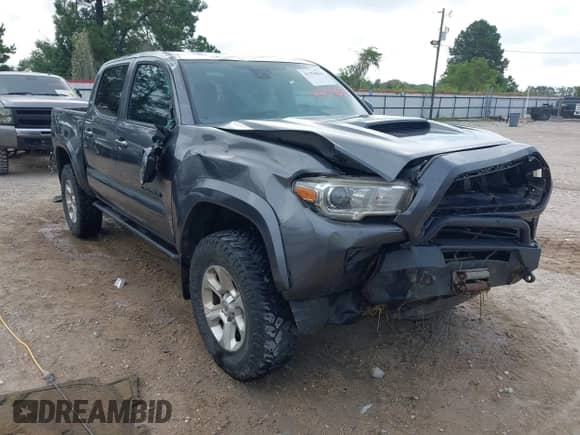 2020 Toyota Tacoma TRD Off Road с VIN 3TMCZ5AN9LM332580, выставлен на аукционе IAAI как лот 43374834 с пробегом 99 649 миль миль и . История ставок и продаж доступна на DreamBid. Изображение 1.