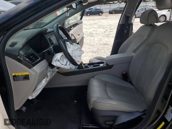 2017 Hyundai Sonata Sport z VIN 5NPE34AF3HH462283, wystawiony jako Copart lot #71800405 z przebiegiem 84 116 mil mil oraz Szkoda całkowita • Salvage title. Historia ofert i sprzedaży dostępna na DreamBid. Obrazek 7.