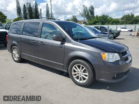 2019 Dodge Grand Caravan SXT z VIN 2C4RDGCGXKR696646, wystawiony jako Copart lot #85890515 z przebiegiem 115 324 mil mil oraz Czysty tytuł • Clean title. Historia ofert i sprzedaży dostępna na DreamBid. Obrazek 4.