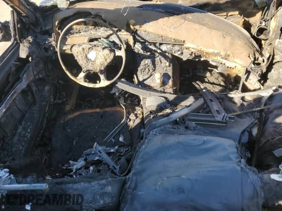 2000 Mercedes-Benz SL 500 with VIN WDBFA68F8YF195078, listed as a Copart auction lot 48329565 with Not provided miles and Salvage title. Bid and sale history available at DreamBid. Image 8.