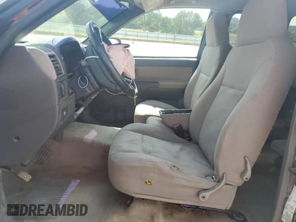 2005 Chevrolet Colorado LS Z71 с VIN 1GCDS196258106144, выставлен на аукционе Copart как лот 66887485 с пробегом 292 112 миль миль и Списание • Salvage title. История ставок и продаж доступна на DreamBid. Изображение 7.