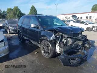 2018 Ford Explorer XLT with VIN 1FM5K7D8XJGC80653, listed as a IAAI auction lot 43239781 with 71,327 mi miles and . Bid and sale history available at DreamBid. Image 1.