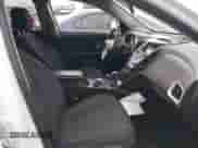 2015 Chevrolet Equinox LT с VIN 2GNFLGEK1F6405831, выставлен на аукционе IAAI как лот 43208977 с пробегом 125 911 миль миль и . История ставок и продаж доступна на DreamBid. Изображение 5.