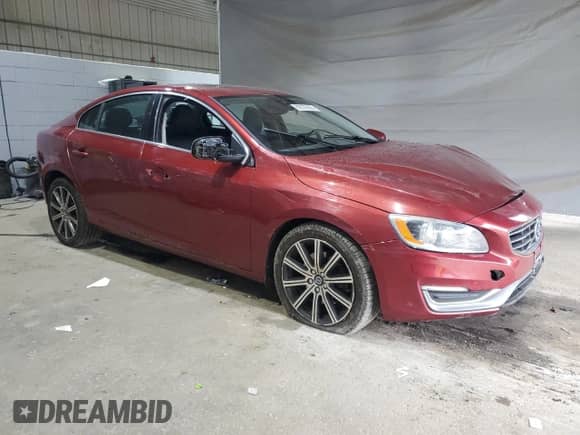 2017 Volvo S60 Inscription с VIN LYV402TK3HB155120, выставлен на аукционе Copart как лот 69570635 с пробегом Не указан миль и Списание • Salvage title. История ставок и продаж доступна на DreamBid. Изображение 4.
