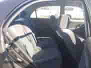 2003 Toyota Corolla LE z VIN 1NXBR32E53Z089503, wystawiony jako IAAI lot #43508341 z przebiegiem 194 116 mil mil oraz . Historia ofert i sprzedaży dostępna na DreamBid. Obrazek 8.