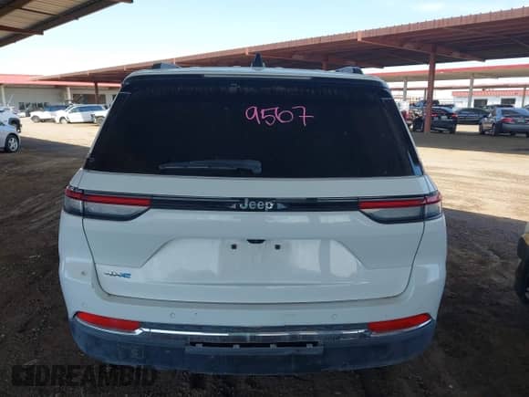 2024 Jeep Grand Cherokee с VIN 1C4RJYB62RC710467, выставлен на аукционе IAAI как лот 42991011 с пробегом 29 373 миль миль и . История ставок и продаж доступна на DreamBid. Изображение 15.