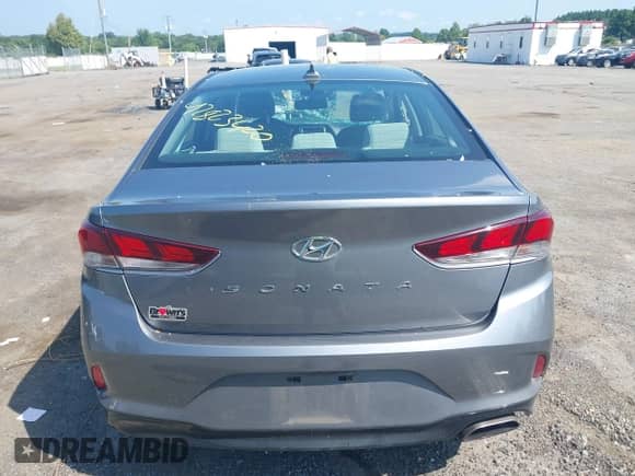 2018 Hyundai Sonata SEL with VIN 5NPE34AF2JH645678, listed as a IAAI auction lot 42823420 with 37,172 mi miles and . Bid and sale history available at DreamBid. Image 16.