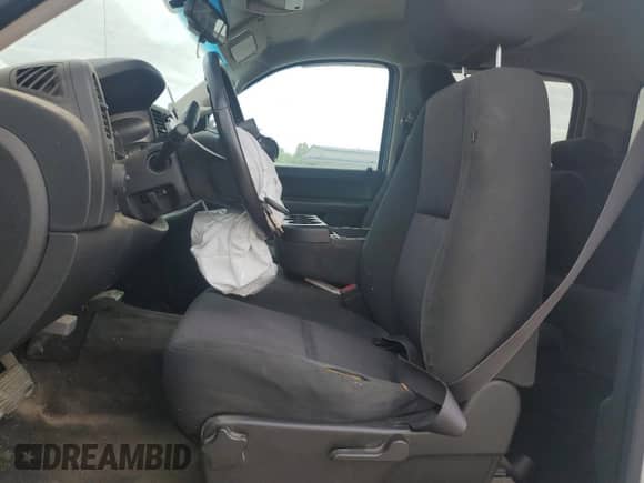 2013 Chevrolet Silverado 1500 LT с VIN 3GCPCSEA9DG359769, выставлен на аукционе Copart как лот 53912875 с пробегом 165 484 миль миль и Списание • Salvage title. История ставок и продаж доступна на DreamBid. Изображение 7.
