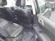 2017 Nissan Pathfinder SV z VIN 5N1DR2MN1HC614098, wystawiony jako IAAI lot #41385181 z przebiegiem 168 114 mil mil oraz . Historia ofert i sprzedaży dostępna na DreamBid. Obrazek 8.