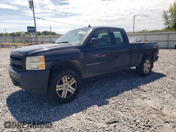 2007 Chevrolet Silverado 1500 Work Truck с VIN 2GCEK19C371693793, выставлен на аукционе Copart как лот 69755384 с пробегом 311 205 миль миль и Списание • Salvage title. История ставок и продаж доступна на DreamBid. Изображение 1.