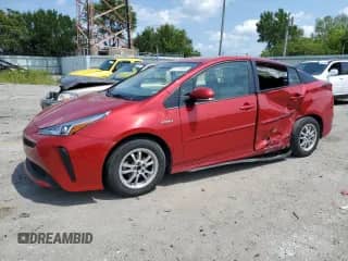 2022 Toyota Prius L Eco with VIN JTDKAMFU5N3162252, listed as a Copart auction lot 67711055 with 81,976 mi miles and Salvage title. Bid and sale history available at DreamBid. Image 1.