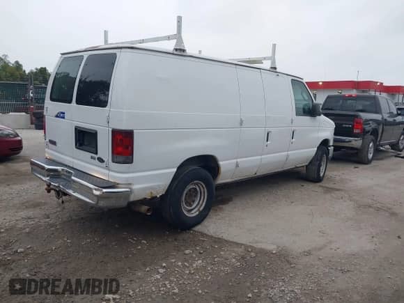 2009 Ford Econoline Cargo с VIN 1FTNE24L89DA64784, выставлен на аукционе IAAI как лот 43434340 с пробегом 211 193 миль миль и . История ставок и продаж доступна на DreamBid. Изображение 4.