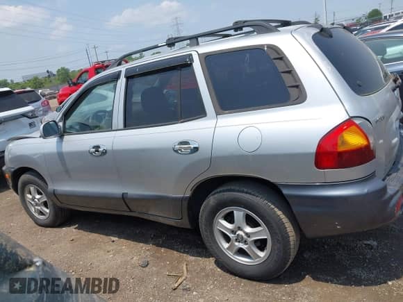 2004 Hyundai Santa Fe GLS с VIN KM8SC13E64U618009, выставлен на аукционе IAAI как лот 42419490 с пробегом 206 228 миль миль и . История ставок и продаж доступна на DreamBid. Изображение 15.