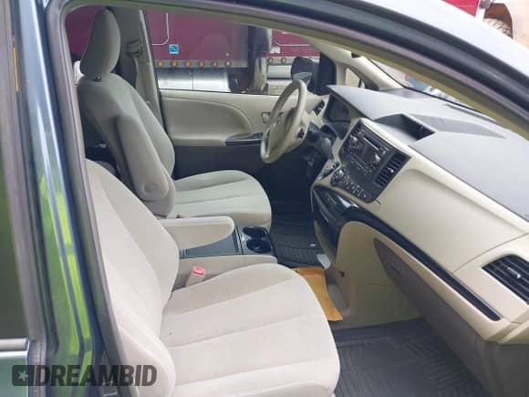 2013 Toyota Sienna LE AAS with VIN 5TDKK3DC5DS387611, listed as a IAAI auction lot 43327964 with 261,255 mi miles and . Bid and sale history available at DreamBid. Image 5.