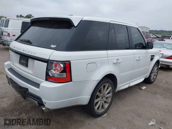 2013 Land Rover Range Rover Sport HSE z VIN SALSF2D42DA767261, wystawiony jako IAAI lot #43098509 z przebiegiem 118 739 mil mil oraz . Historia ofert i sprzedaży dostępna na DreamBid. Obrazek 4.