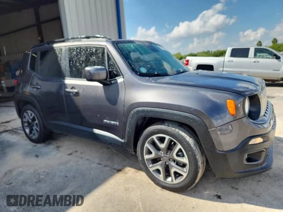 2018 Jeep Renegade Altitude with VIN ZACCJABB5JPJ18889, listed as a Copart auction lot 89709015 with 110,186 mi miles and Clean title. Bid and sale history available at DreamBid. Image 4.