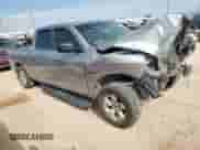 2019 Ram 1500 SLT z VIN 1C6RR6TT3KS602914, wystawiony jako Copart lot #68425235 z przebiegiem 115 519 mil mil oraz Szkoda całkowita • Salvage title. Historia ofert i sprzedaży dostępna na DreamBid. Obrazek 4.