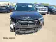 2023 Chevrolet TrailBlazer LT z VIN KL79MRSL7PB148603, wystawiony jako IAAI lot #43203114 z przebiegiem 21 274 mil mil oraz . Historia ofert i sprzedaży dostępna na DreamBid. Obrazek 6.