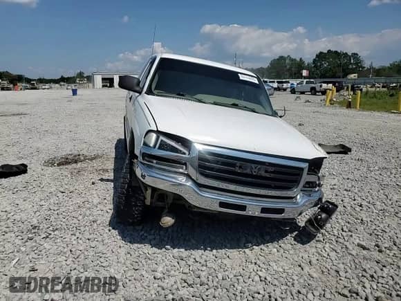 2004 GMC Sierra 1500 SLE with VIN 1GTEK19T94E208793, listed as a Copart auction lot 80763285 with 338,157 mi miles and Salvage title. Bid and sale history available at DreamBid. Image 13.