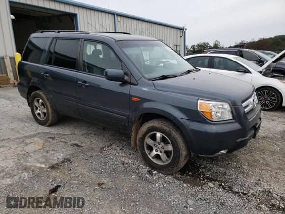 2006 Honda Pilot EX z VIN 5FNYF18496B006792, wystawiony jako Copart lot #83851235 z przebiegiem 122 957 mil mil oraz Szkoda całkowita • Salvage title. Historia ofert i sprzedaży dostępna na DreamBid. Obrazek 4.