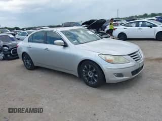 2010 Hyundai Genesis with VIN KMHGC4DE9AU079791, listed as a IAAI auction lot 42686838 with 204,934 mi miles and . Bid and sale history available at DreamBid. Image 1.